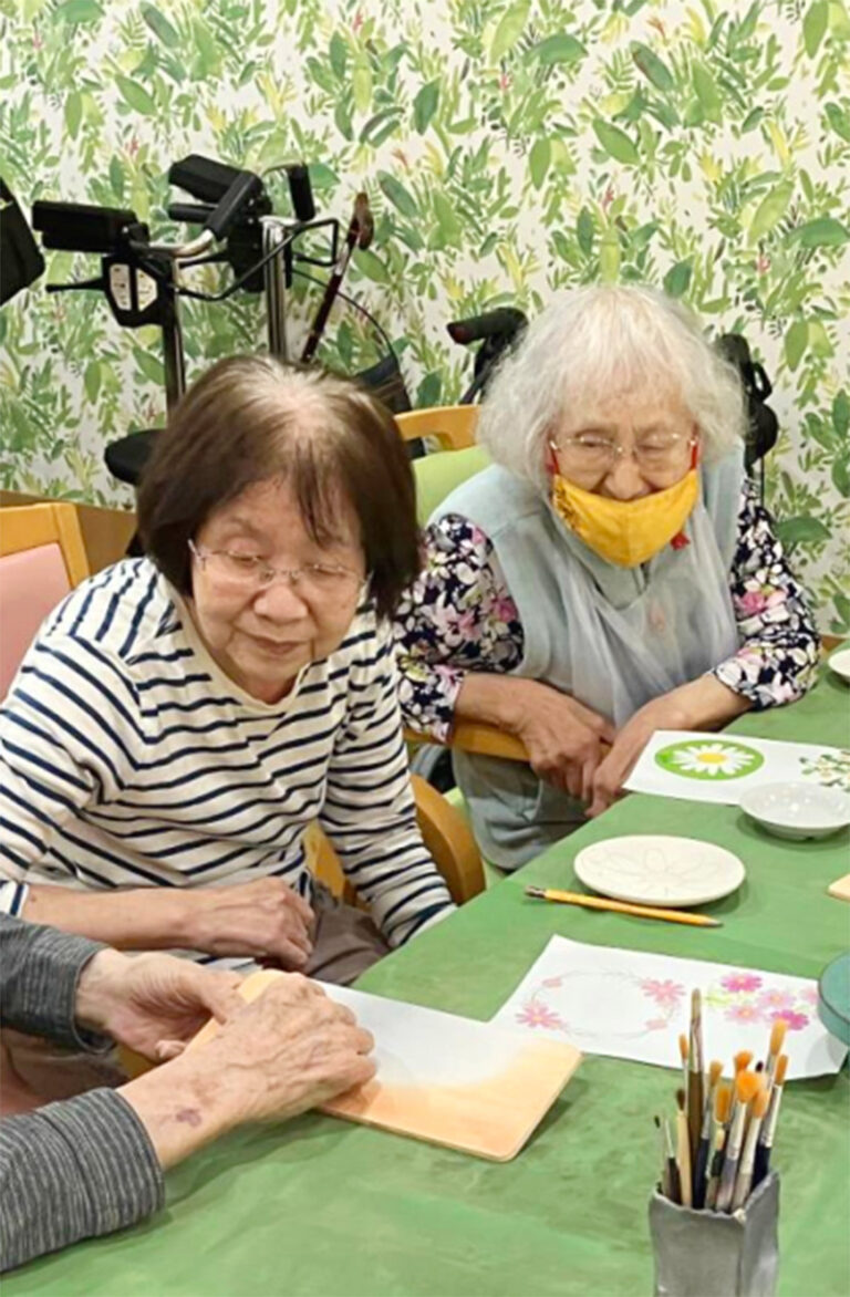 作って、売れて、嬉しくて！地域交流で生まれた「ゴールドエイジ白子工場」