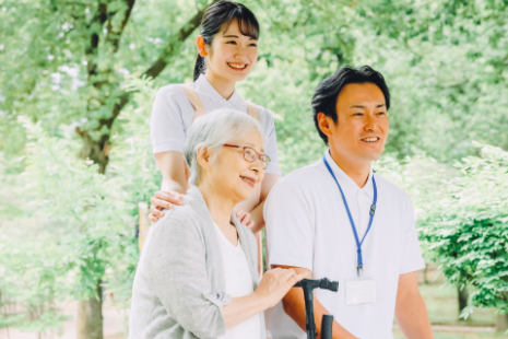 訪問介護員（ホームヘルパー）とは？仕事内容・資格要件・給料事情まで解説