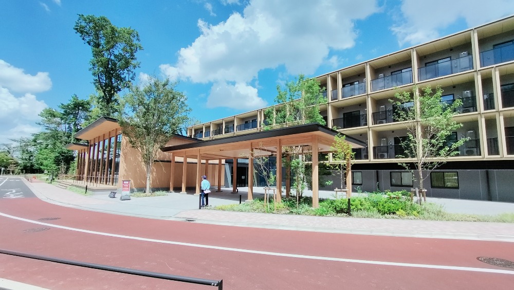 【一覧表】有料老人ホームとグループホームの違い｜メリット・デメリットも