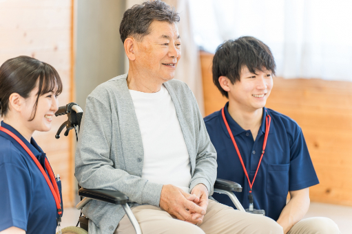 要介護3のケアプラン例｜一人暮らし・在宅介護・施設入所のケースを解説