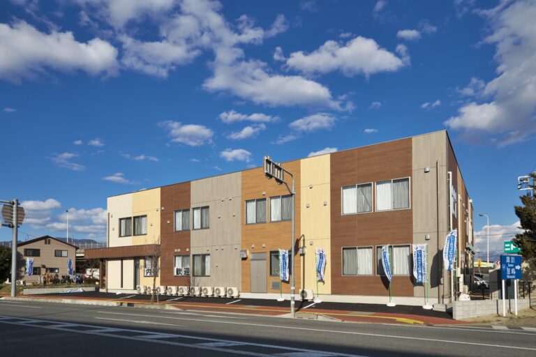 ゴールドエイジ 中小河原